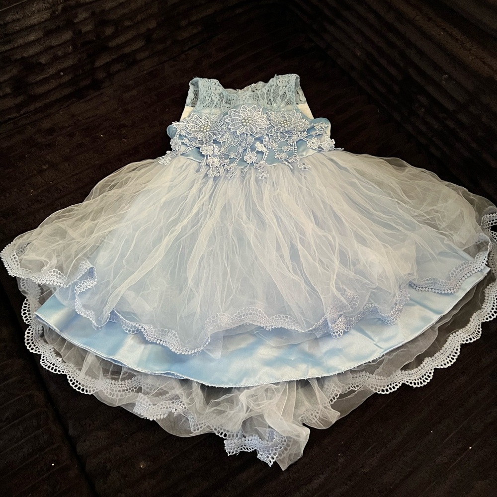 Elegant Blue Lace Dress